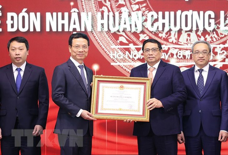 Thủ tướng chủ trì hội nghị tổng kết của Bộ Thông tin Truyền thông - Ảnh 5.