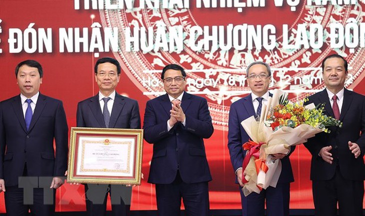 Thủ tướng chủ trì hội nghị tổng kết của Bộ Thông tin Truyền thông - Ảnh 6.