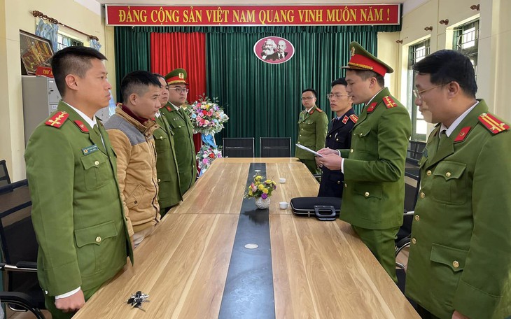 Bắt giam hiệu trưởng tham ô hơn 2 tỷ đồng tiền hỗ trợ học sinh vùng núi khó khăn