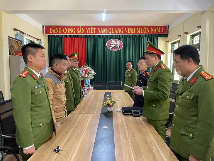 Bắt giam hiệu trưởng tham ô hơn 2 tỷ đồng tiền hỗ trợ học sinh vùng núi khó khăn - Ảnh 1. Bắt giam hiệu trưởng tham ô hơn 2 tỷ đồng tiền hỗ trợ học sinh vùng núi khó khăn - Ảnh 1.