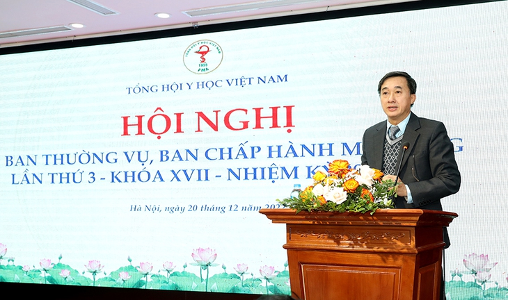 Thứ trưởng Trần Văn Thuấn: Tiếp tục đẩy mạnh phối hợp giữa Tổng hội Y học Việt Nam và Bộ Y tế - Ảnh 1. Thứ trưởng Trần Văn Thuấn: Tiếp tục đẩy mạnh phối hợp giữa Tổng hội Y học Việt Nam và Bộ Y tế - Ảnh 1.