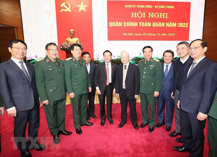 Tổng Bí thư Nguyễn Phú Trọng dự hội nghị Quân chính toàn quân năm 2022 - Ảnh 12. Tổng Bí thư Nguyễn Phú Trọng dự hội nghị Quân chính toàn quân năm 2022 - Ảnh 12.