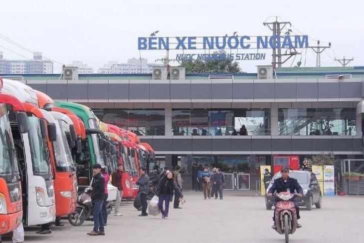 Tăng chuyến xe khách phục vụ nhu cầu đi lại của người dân dịp Tết - Ảnh 1. Tăng chuyến xe khách phục vụ nhu cầu đi lại của người dân dịp Tết - Ảnh 1.