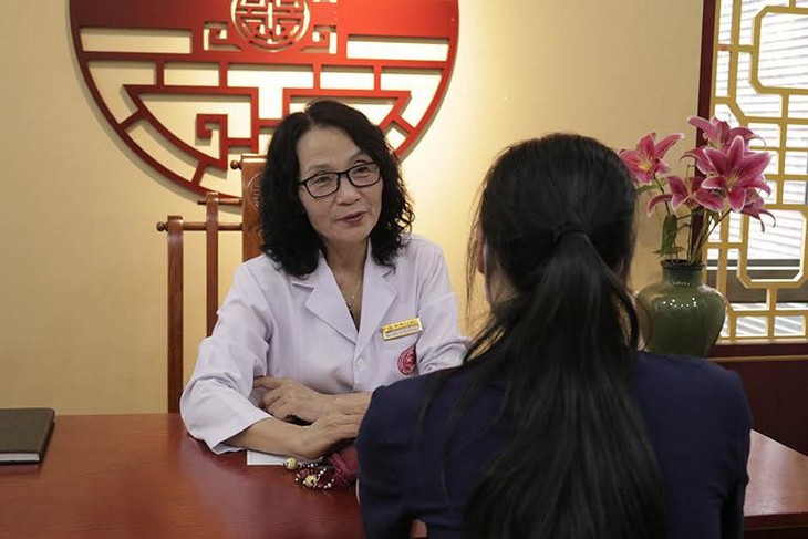Cải thiện tàn nhang tại nhà và những lưu ý để bảo vệ da - Ảnh 2.