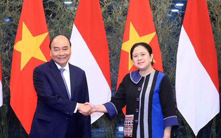 Chủ tịch nước Nguyễn Xuân Phúc hội kiến Chủ tịch Hạ viện Indonesia