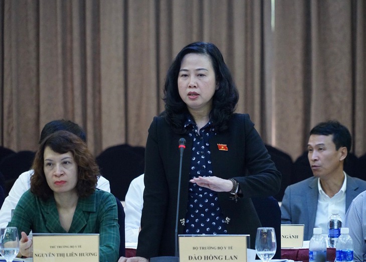 “Sửa đổi dự án Luật Khám bệnh, chữa bệnh cần cẩn trọng do ảnh hưởng trực tiếp tới người dân” - Ảnh 1. “Sửa đổi dự án Luật Khám bệnh, chữa bệnh cần cẩn trọng do ảnh hưởng trực tiếp tới người dân” - Ảnh 1.