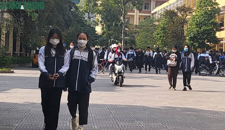 Nhức nhối học sinh hút thuốc: Cần triệt tiêu nguồn cung, nâng cao giáo dục kỹ năng cho con - Ảnh 3.