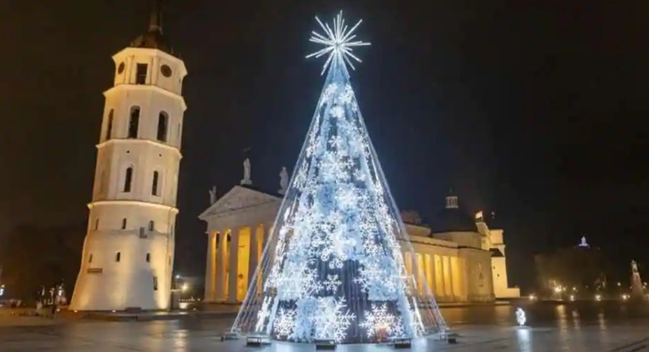 Những cây thông Noel mang tính biểu tượng trên thế giới  - Ảnh 2.