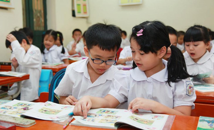 Học sinh dùng sách giáo khoa lớp 4 nào từ năm học 2023-2024? - Ảnh 1. Học sinh dùng sách giáo khoa lớp 4 nào từ năm học 2023-2024? - Ảnh 1.