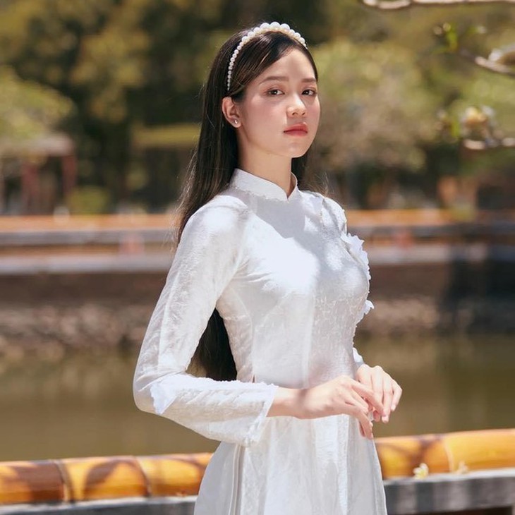 Từng bị chê lưng gù, nhan sắc đời thực của Hoa hậu Huỳnh Thị Thanh Thủy thế nào? - Ảnh 4. Từng bị chê lưng gù, nhan sắc đời thực của Hoa hậu Huỳnh Thị Thanh Thủy thế nào? - Ảnh 4.