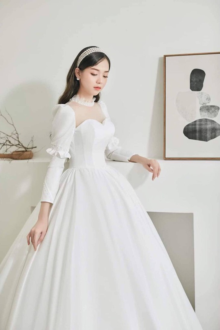 Từng bị chê lưng gù, nhan sắc đời thực của Hoa hậu Huỳnh Thị Thanh Thủy thế nào? - Ảnh 5. Từng bị chê lưng gù, nhan sắc đời thực của Hoa hậu Huỳnh Thị Thanh Thủy thế nào? - Ảnh 5.