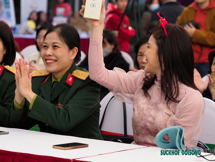 Hoa khôi vầng trăng khuyết Bế Thị Băng làm đại sứ trong ngày hội Mottainai Giáng Sinh 2022 - Ảnh 5. Hoa khôi vầng trăng khuyết Bế Thị Băng làm đại sứ trong ngày hội Mottainai Giáng Sinh 2022 - Ảnh 5.
