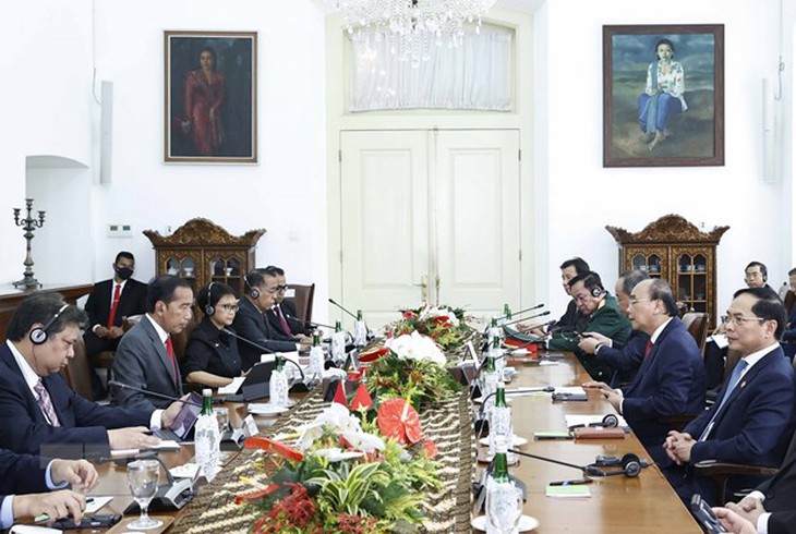 Truyền thông Indonesia đưa đậm nét về chuyến thăm của Chủ tịch nước - Ảnh 3. Truyền thông Indonesia đưa đậm nét về chuyến thăm của Chủ tịch nước - Ảnh 3.