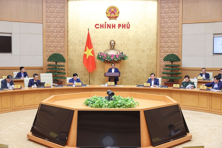 Thủ tướng: Chính phủ đã giải quyết khó khăn, khơi thông nguồn lực phục vụ công tác phòng, chống dịch - Ảnh 2. Thủ tướng: Chính phủ đã giải quyết khó khăn, khơi thông nguồn lực phục vụ công tác phòng, chống dịch - Ảnh 2.