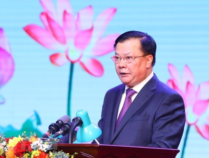 Lễ kỷ niệm 50 năm Chiến thắng Hà Nội-Điện Biên Phủ trên không - Ảnh 4.
