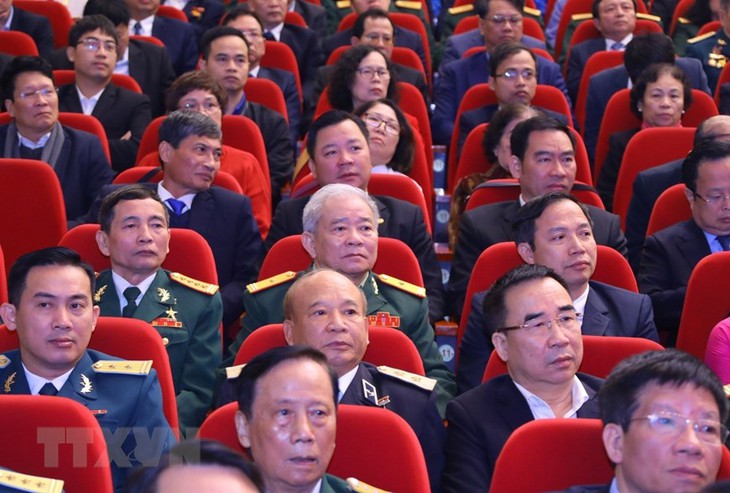 Lễ kỷ niệm 50 năm Chiến thắng Hà Nội-Điện Biên Phủ trên không - Ảnh 9.