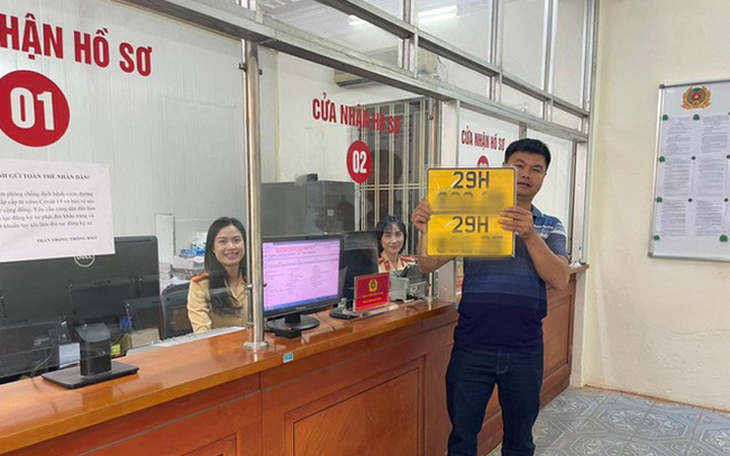 Thay đổi điểm đăng ký xe ô tô ở Hà Nội từ ngày 1/1/2023 - Ảnh 1.