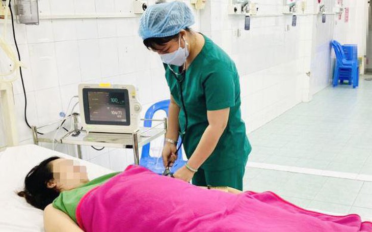 Tăng nguy cơ nhau cài răng lược, vỡ tử cung ở sản phụ từng đẻ mổ