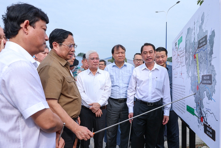 Thủ tướng: Cố gắng đưa Bệnh viện Đa khoa Bình Dương quy mô 1.500 giường vào hoạt động năm 2023 - Ảnh 1. Thủ tướng: Cố gắng đưa Bệnh viện Đa khoa Bình Dương quy mô 1.500 giường vào hoạt động năm 2023 - Ảnh 1.