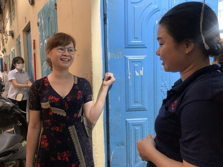 Hai chủ trọ tên Tâm tổ chức tất niên và Tết ấm áp cho công nhân - Ảnh 3. Hai chủ trọ tên Tâm tổ chức tất niên và Tết ấm áp cho công nhân - Ảnh 3.