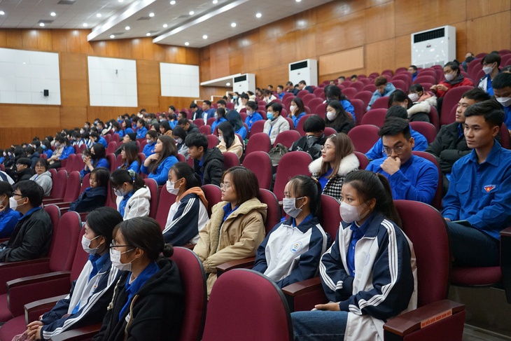 Thanh niên ngành Y tế xung kích vì sức khỏe nhân dân - Ảnh 8.