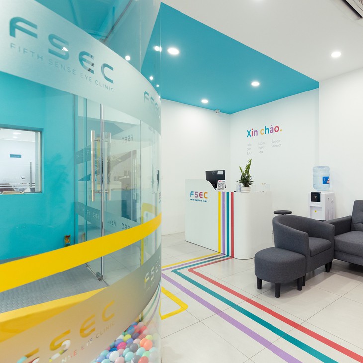 Chăm sóc sức khỏe mắt cho trẻ nhỏ với chuyên gia giỏi - Ảnh 1.