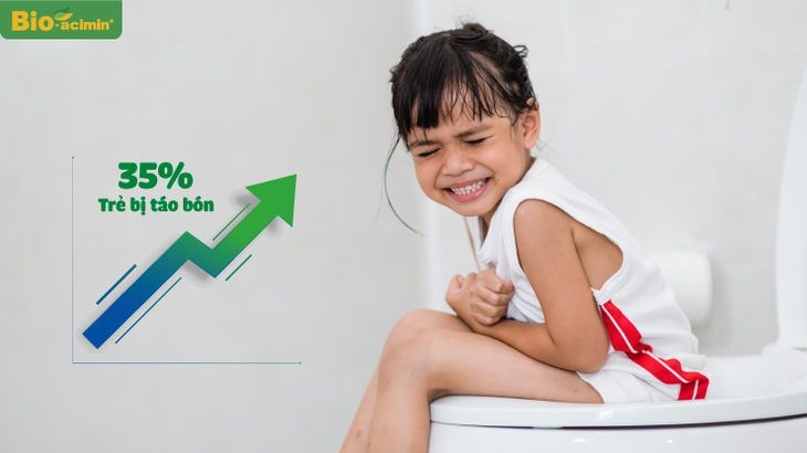 Táo bón ở trẻ, nỗi lo của mẹ: uống gì an toàn, nhanh khỏi, không tái phát - Ảnh 1.