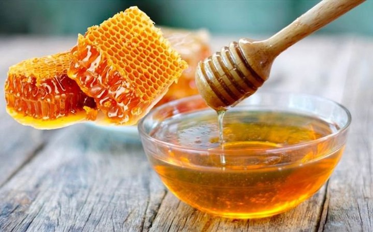 Mật ong và những tác dụng đối với người bệnh máu nhiễm mỡ