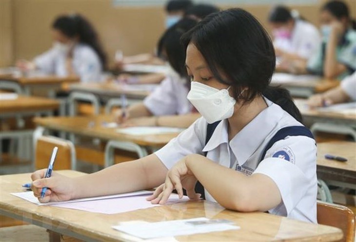 Bộ GD-ĐT phê duyệt thêm liên kết thi chứng chỉ tiếng Anh và tiếng Nhật - Ảnh 1. Bộ GD-ĐT phê duyệt thêm liên kết thi chứng chỉ tiếng Anh và tiếng Nhật - Ảnh 1.