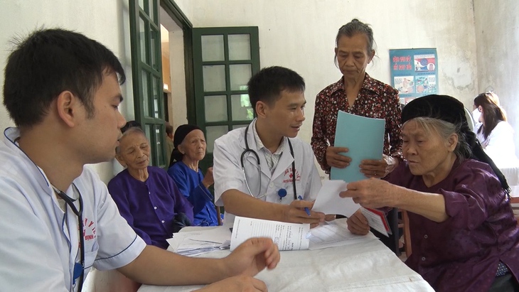 Giải bài toán nhân lực y tế cho địa phương miền núi - Ảnh 2. Giải bài toán nhân lực y tế cho địa phương miền núi - Ảnh 2.