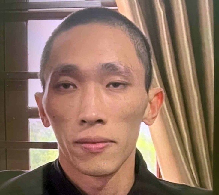 Nam thanh niên thử dây chuyền vàng rồi bỏ chạy đã bị bắt giữ - Ảnh 1.