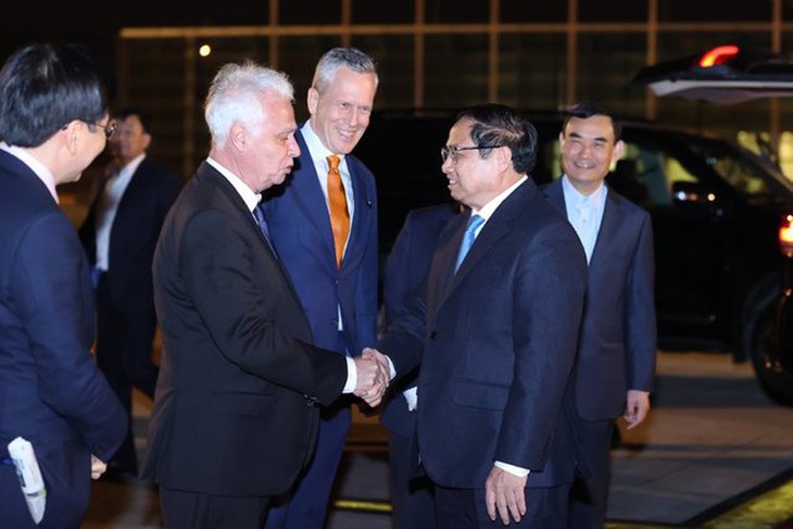 Thủ tướng Phạm Minh Chính lên đường dự Hội nghị cấp cao kỷ niệm 45 năm quan hệ ASEAN-EU và thăm Luxembourg, Hà Lan, Bỉ - Ảnh 2. Thủ tướng Phạm Minh Chính lên đường dự Hội nghị cấp cao kỷ niệm 45 năm quan hệ ASEAN-EU và thăm Luxembourg, Hà Lan, Bỉ - Ảnh 2.