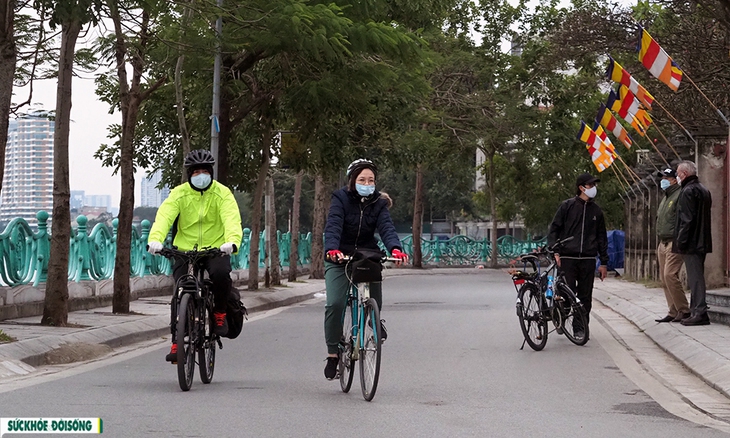 Người Hà Nội đi lễ đầu năm thời COVID - Ảnh 15.