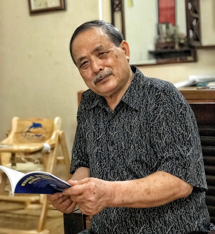 Nhà thơ Y Phương đột ngột qua đời, còn mãi ‘Nói với con’ - Ảnh 2. Nhà thơ Y Phương đột ngột qua đời, còn mãi ‘Nói với con’ - Ảnh 2.