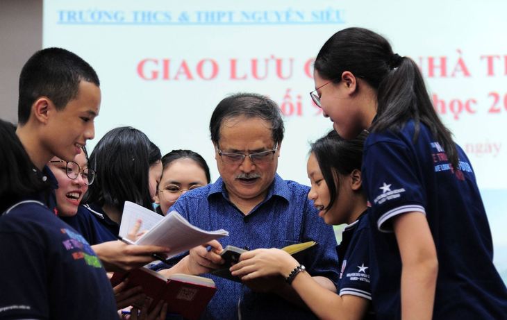 Nhà thơ Y Phương, những điều ở lại trong ký ức... - Ảnh 4.