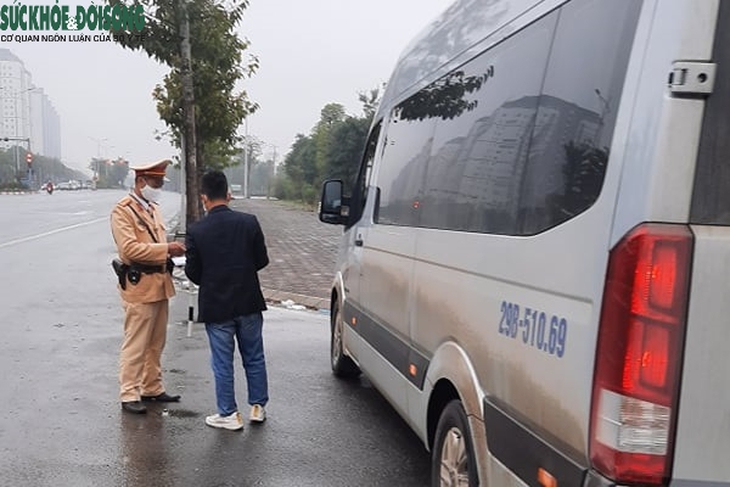 Đảm bảo an toàn giao thông tuyến đường đến Lễ hội Chùa Hương - Ảnh 6.