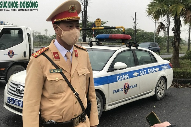 Đảm bảo an toàn giao thông tuyến đường đến Lễ hội Chùa Hương - Ảnh 1.