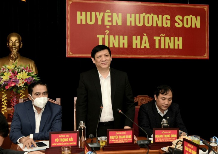 Bộ trưởng Nguyễn Thanh Long: Hà Tĩnh tiếp tục tập trung cao cho công tác phòng, chống dịch COVID-19 - Ảnh 2. Bộ trưởng Nguyễn Thanh Long: Hà Tĩnh tiếp tục tập trung cao cho công tác phòng, chống dịch COVID-19 - Ảnh 2.