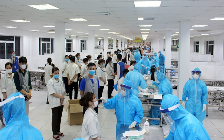 Nhiều biện pháp được triển khai đảm bảo an toàn cho người lao động quay trở lại làm việc
