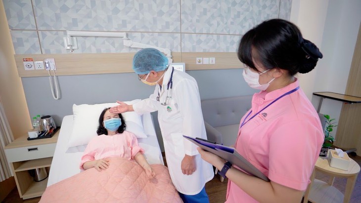 Bệnh viện Hồng Ngọc triển khai dịch vụ chăm sóc sức khỏe bệnh nhân hậu COVID-19 - Ảnh 3. Bệnh viện Hồng Ngọc triển khai dịch vụ chăm sóc sức khỏe bệnh nhân hậu COVID-19 - Ảnh 3.