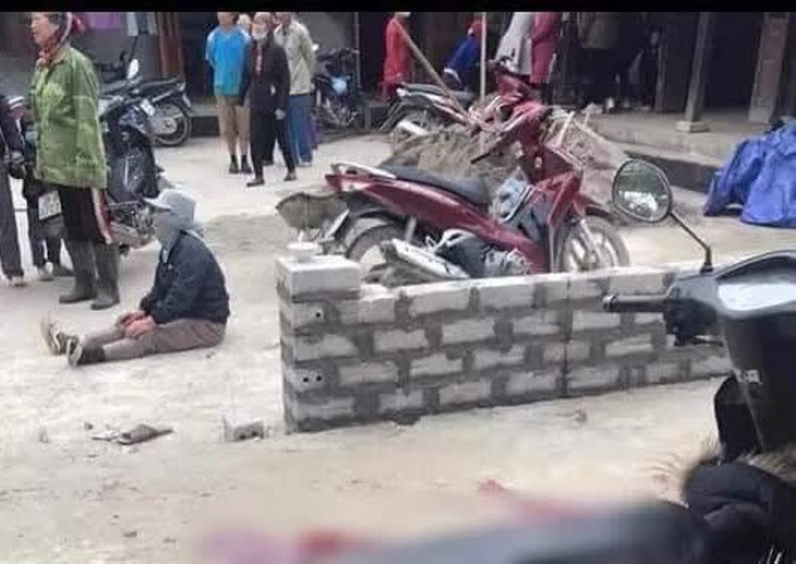 Vụ nổ súng 3 người thương vong ở Thái Nguyên: Nghi phạm từng đe dọa gia đình nạn nhân - Ảnh 2. Vụ nổ súng 3 người thương vong ở Thái Nguyên: Nghi phạm từng đe dọa gia đình nạn nhân - Ảnh 2.