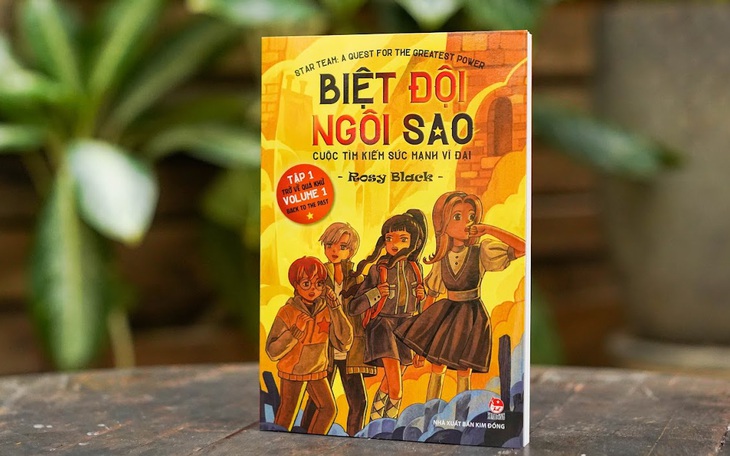 Rosy Black, tác giả nhí đọc 1.000 cuốn sách trình làng truyện giả tưởng