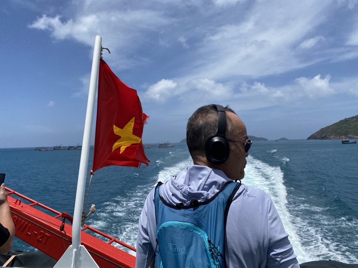 Kinh nghiệm chống say sóng và cách đặt vé tàu cao tốc khi đi du lịch - Ảnh 1. Kinh nghiệm chống say sóng và cách đặt vé tàu cao tốc khi đi du lịch - Ảnh 1.
