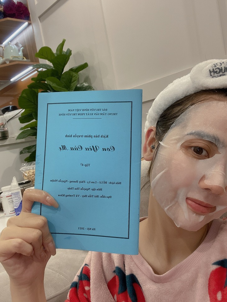 Huyền Lizzie phim 'Thương ngày nắng về' bất ngờ chia sẻ bí kíp chiến thắng COVID-19 - Ảnh 6.