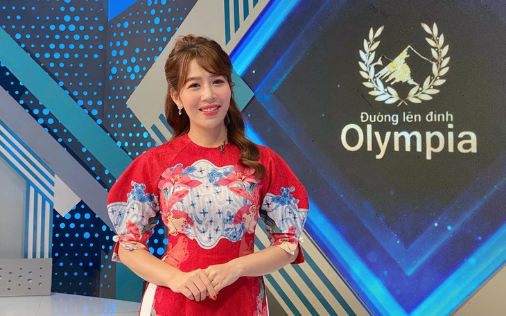 MC Diệp Chi của ‘Đường lên đỉnh Olympia’ thành F0, mong mọi người cẩn trọng trước dịch bệnh