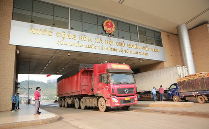 Trung Quốc tạm ngừng hoạt động nhập khẩu hàng hoá do phát hiện ca nhiễm COVID-19 trong nội địa. Trung Quốc tạm ngừng hoạt động nhập khẩu hàng hoá do phát hiện ca nhiễm COVID-19 trong nội địa.