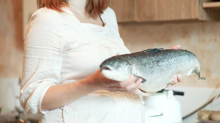 7 lợi ích tuyệt vời của loại cá có nguồn dinh dưỡng đặc biệt đối với sức khỏe - Ảnh 6. 7 lợi ích tuyệt vời của loại cá có nguồn dinh dưỡng đặc biệt đối với sức khỏe - Ảnh 6.