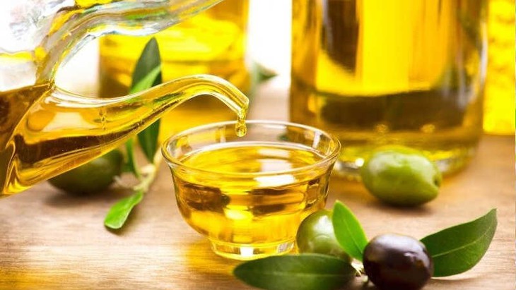 Dầu ô liu nguyên chất, thực phẩm hàng đầu phòng các bệnh tim mạch - Ảnh 4. Dầu ô liu nguyên chất, thực phẩm hàng đầu phòng các bệnh tim mạch - Ảnh 4.