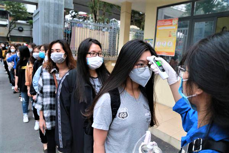Thêm nhiều trường đại học dừng học trực tiếp do F0 tăng vọt - Ảnh 2. Thêm nhiều trường đại học dừng học trực tiếp do F0 tăng vọt - Ảnh 2.