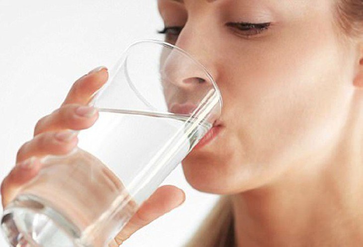 Người mắc COVID-19 có nên uống nước dừa không? - Ảnh 4.